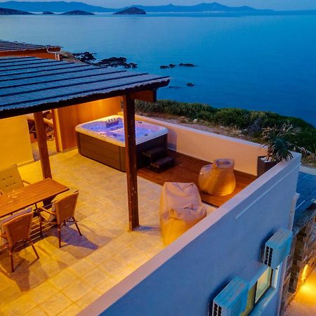 Lalari Beach Suites Vári 外观 照片