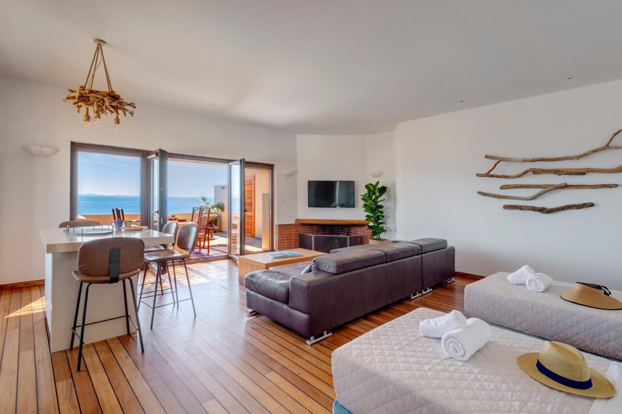 Lalari Beach Suites Vári 外观 照片