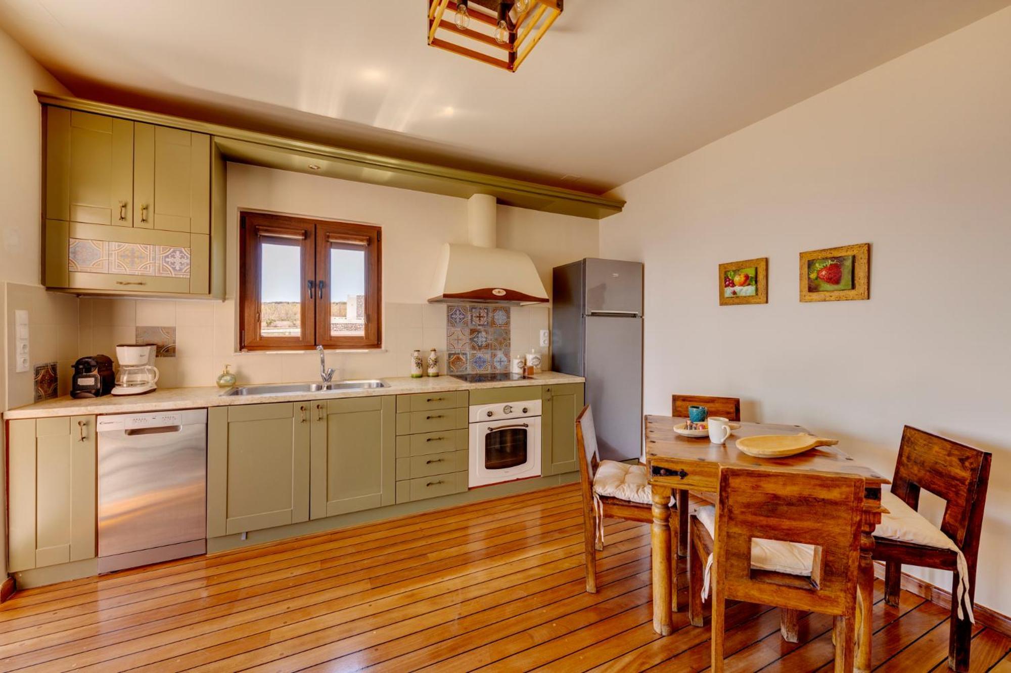 Lalari Beach Suites Vári 外观 照片