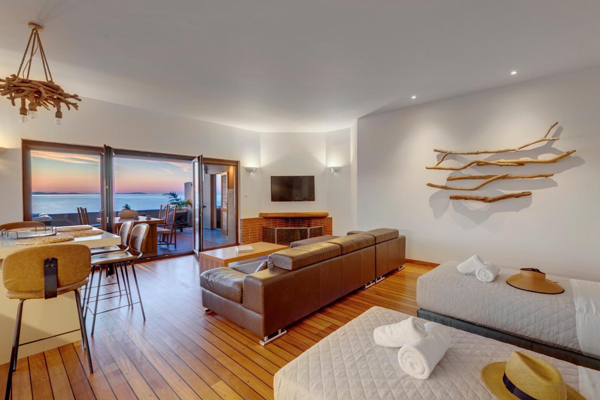 Lalari Beach Suites Vári 外观 照片