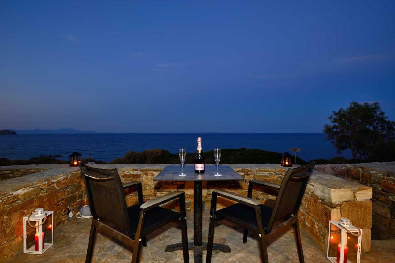 Lalari Beach Suites Vári 外观 照片