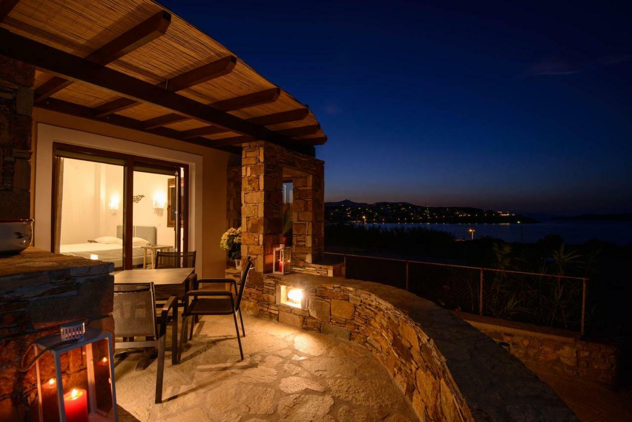 Lalari Beach Suites Vári 外观 照片